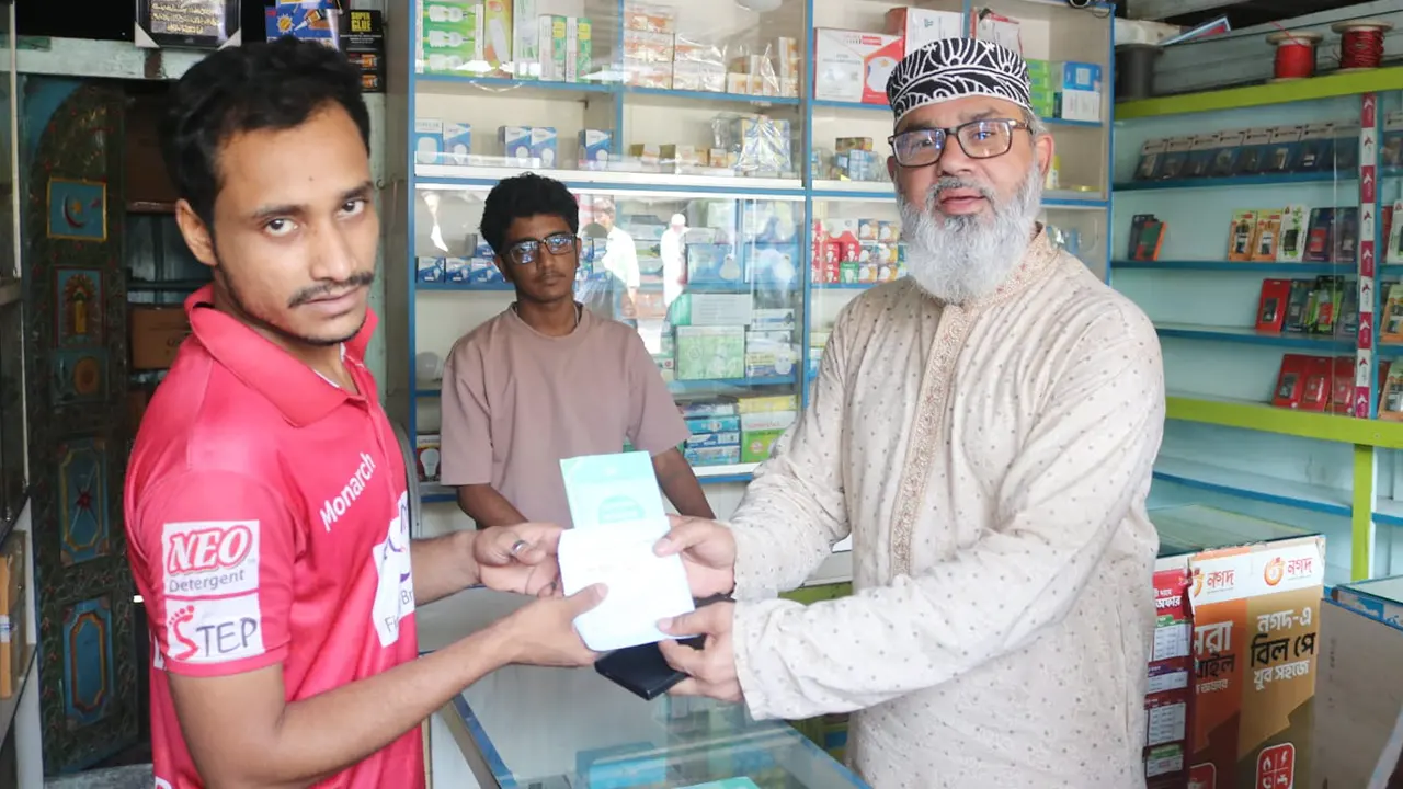 মাসুদ সাঈদীর হাত ধরে ১৫ সনাতন ধর্মাবলম্বী যোগ দিলেন জামায়াতে